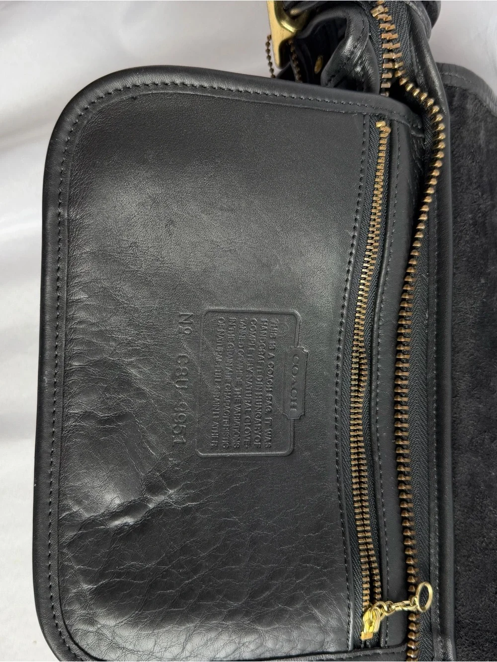 Vintage Coach Legacy Patricia 9951 Black Leather Saddle Crossbody Bag USA Era - Picture 13 of 16